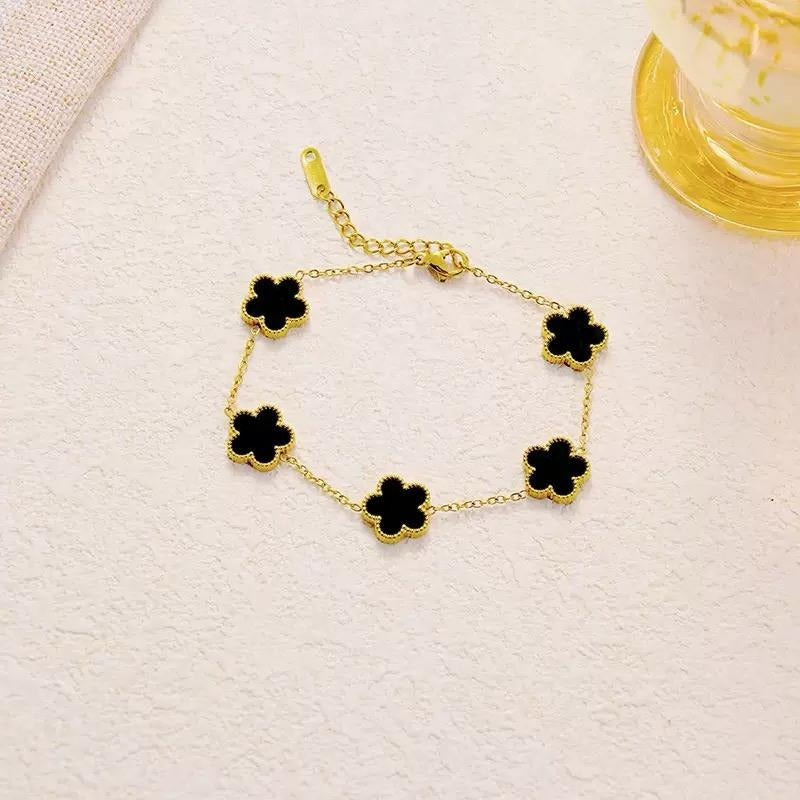 Clover Motif Anti-Tarnish Gold Bracelet