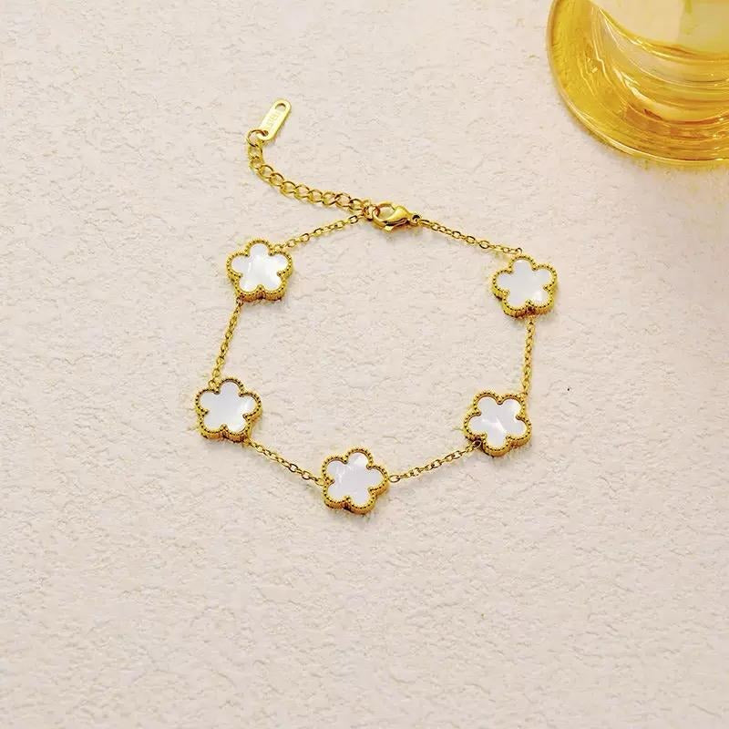Clover Motif Anti-Tarnish Gold Bracelet