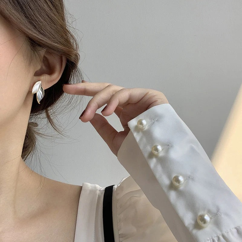 Dual-Tone Leaf Stud Earrings